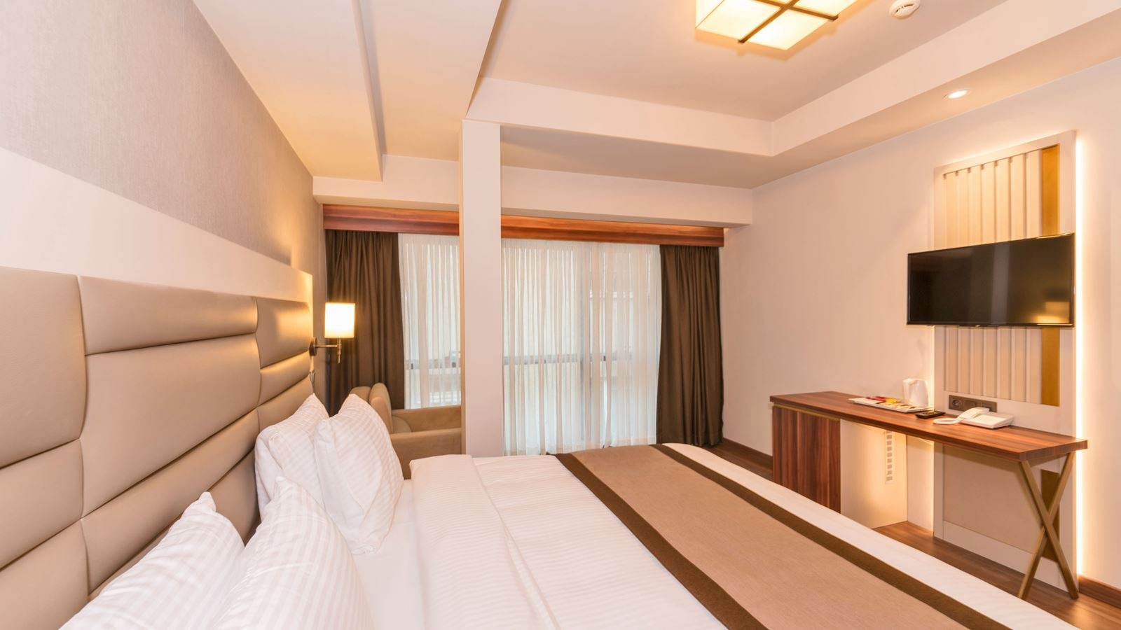 rooms-double-or-twin-standard