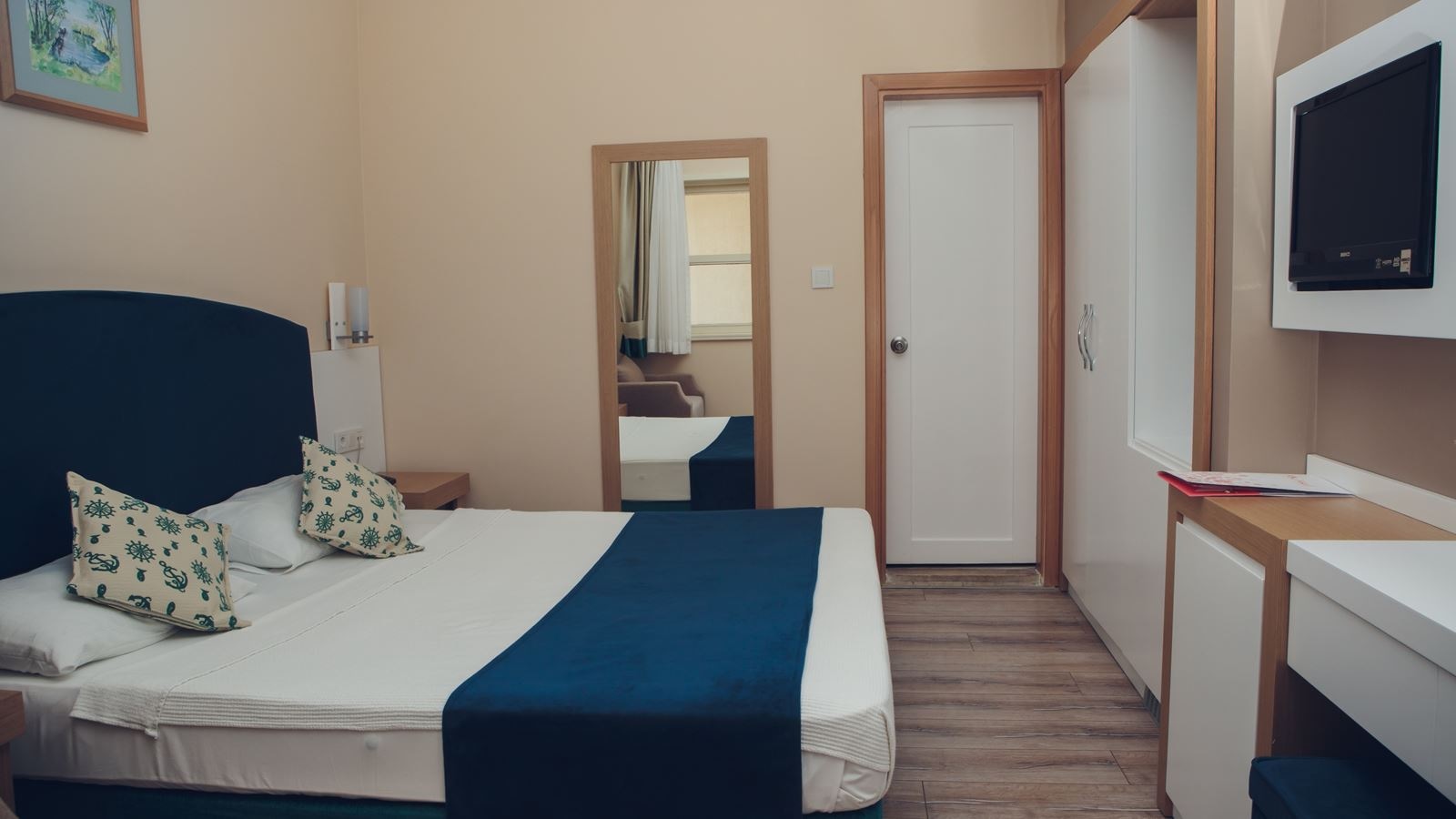 rooms-economy-room