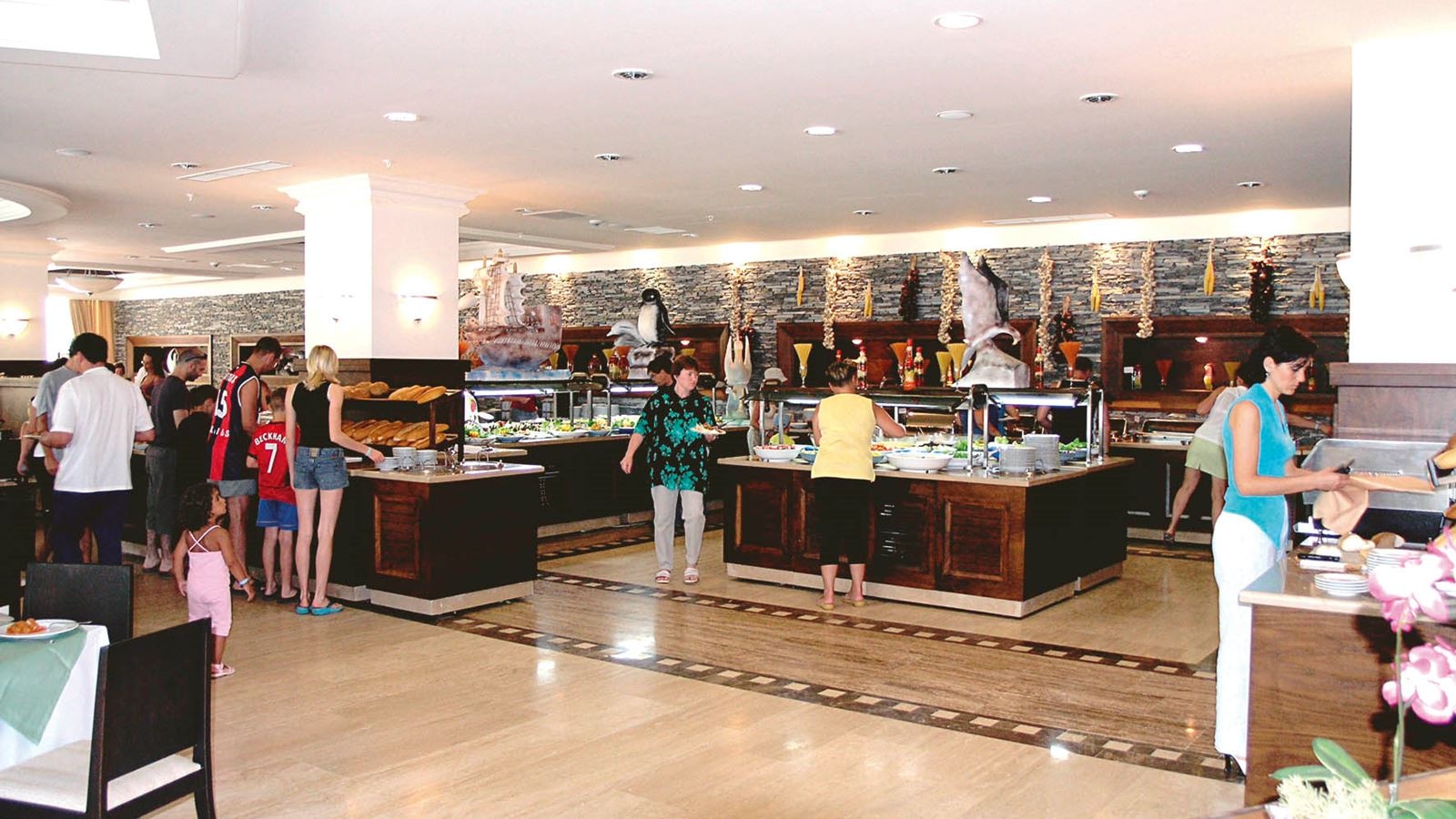 restaurants-main-restaurant