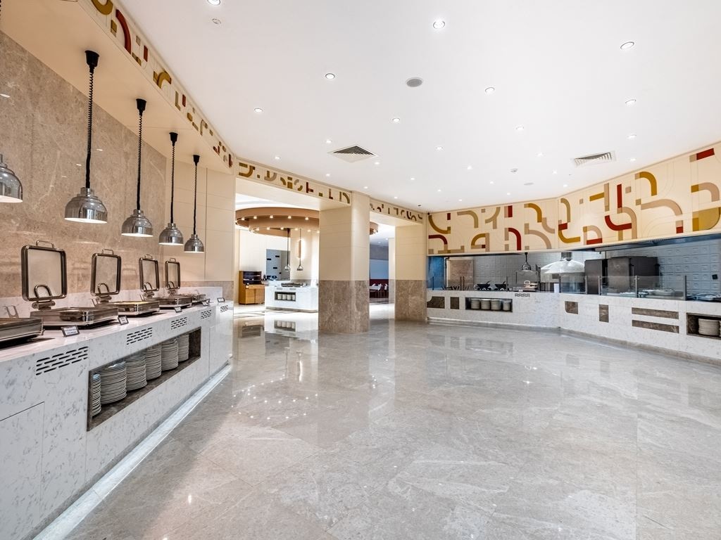 restaurants-aqua-hall