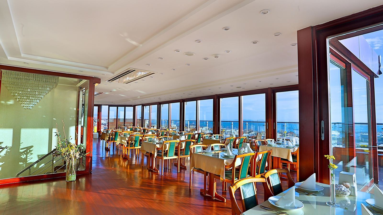 restaurants-restaurants