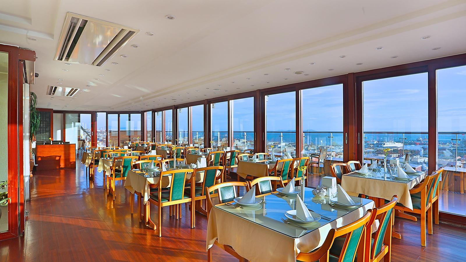 restaurants-restaurants