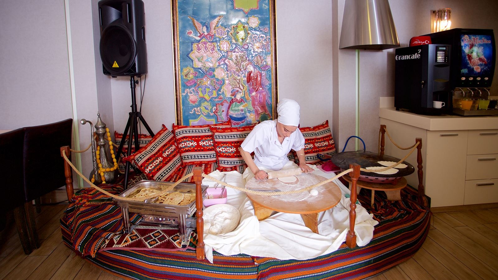 restaurants-restaurants