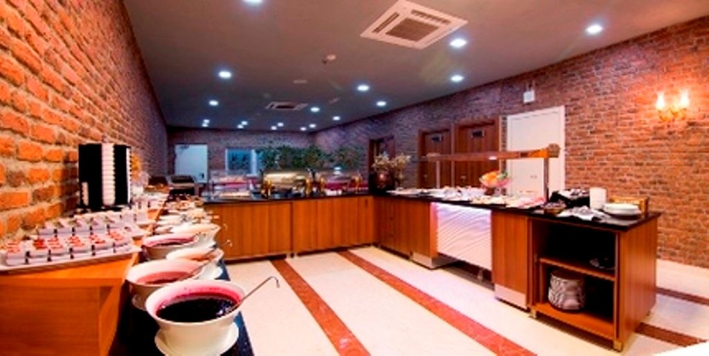 restaurants-restaurants