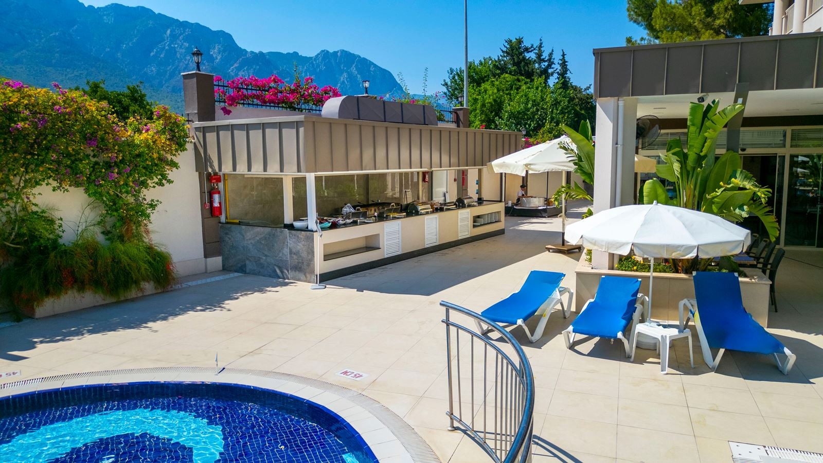 restaurants-snack-bar