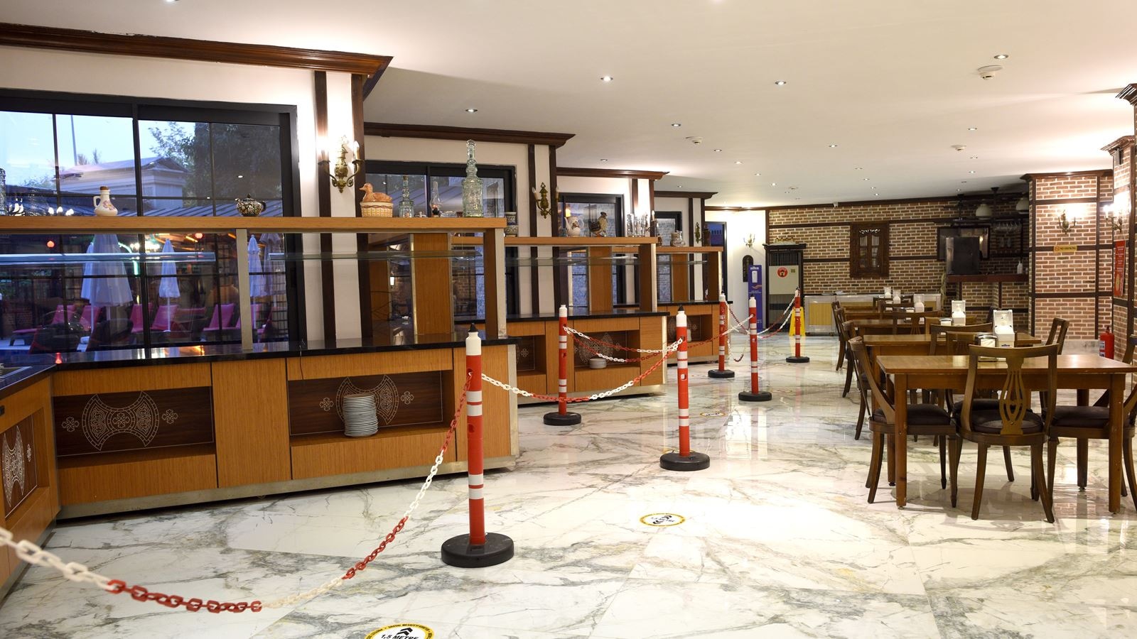 restaurants-main-restaurant