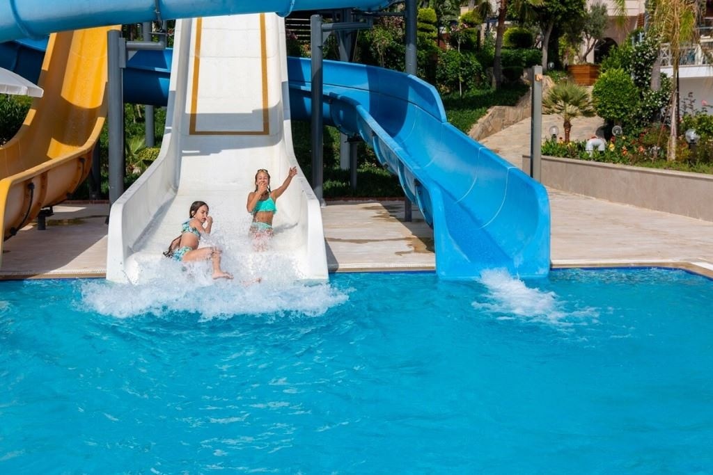 water-park-water-park