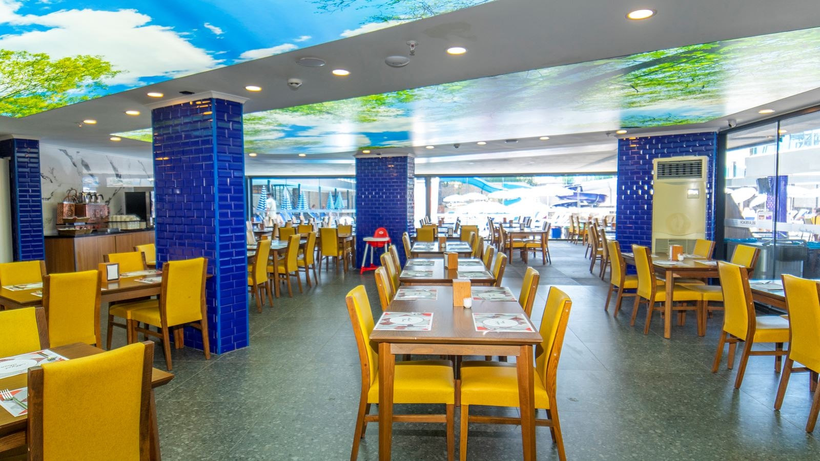 restaurants-restaurant