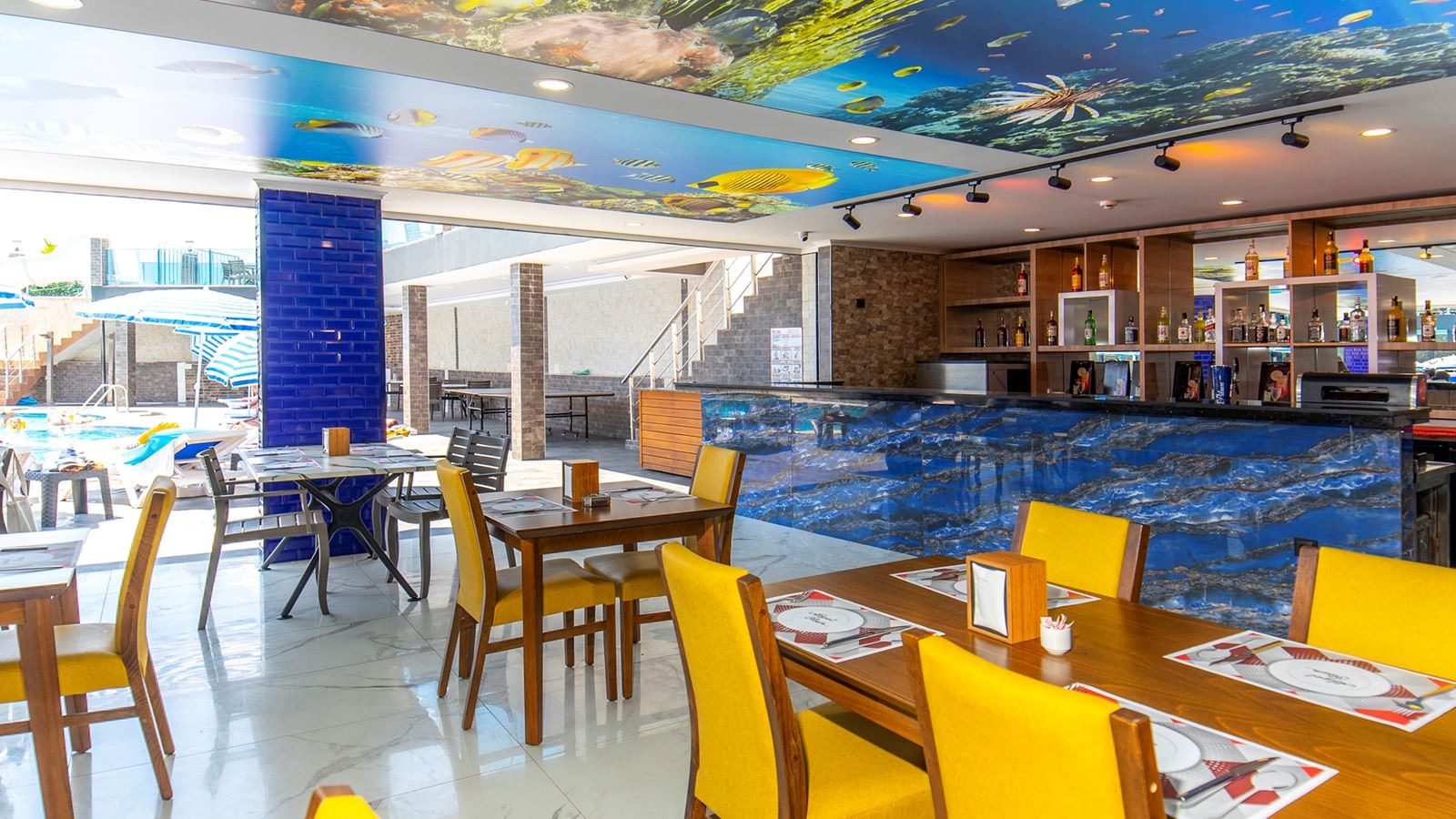 restaurants-restaurant