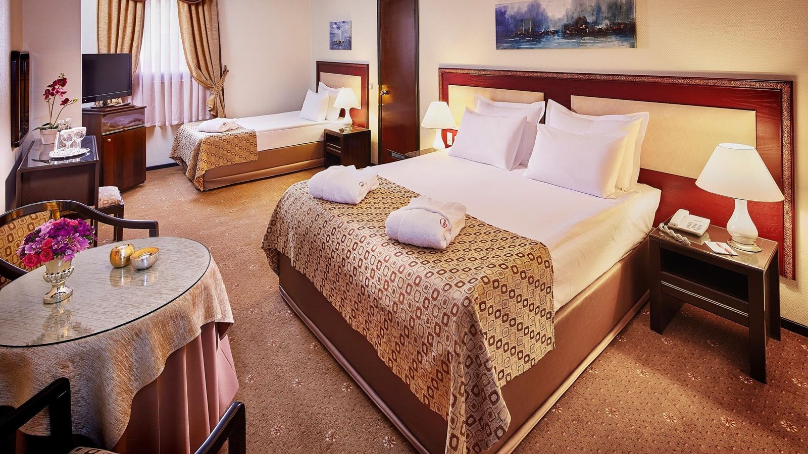 rooms-double-standard