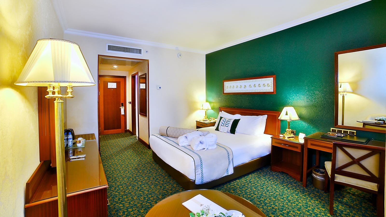 rooms-family-room-sea-view