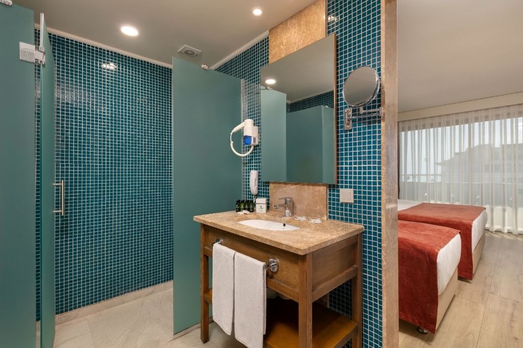 rooms-standard-economy-room-limited-view