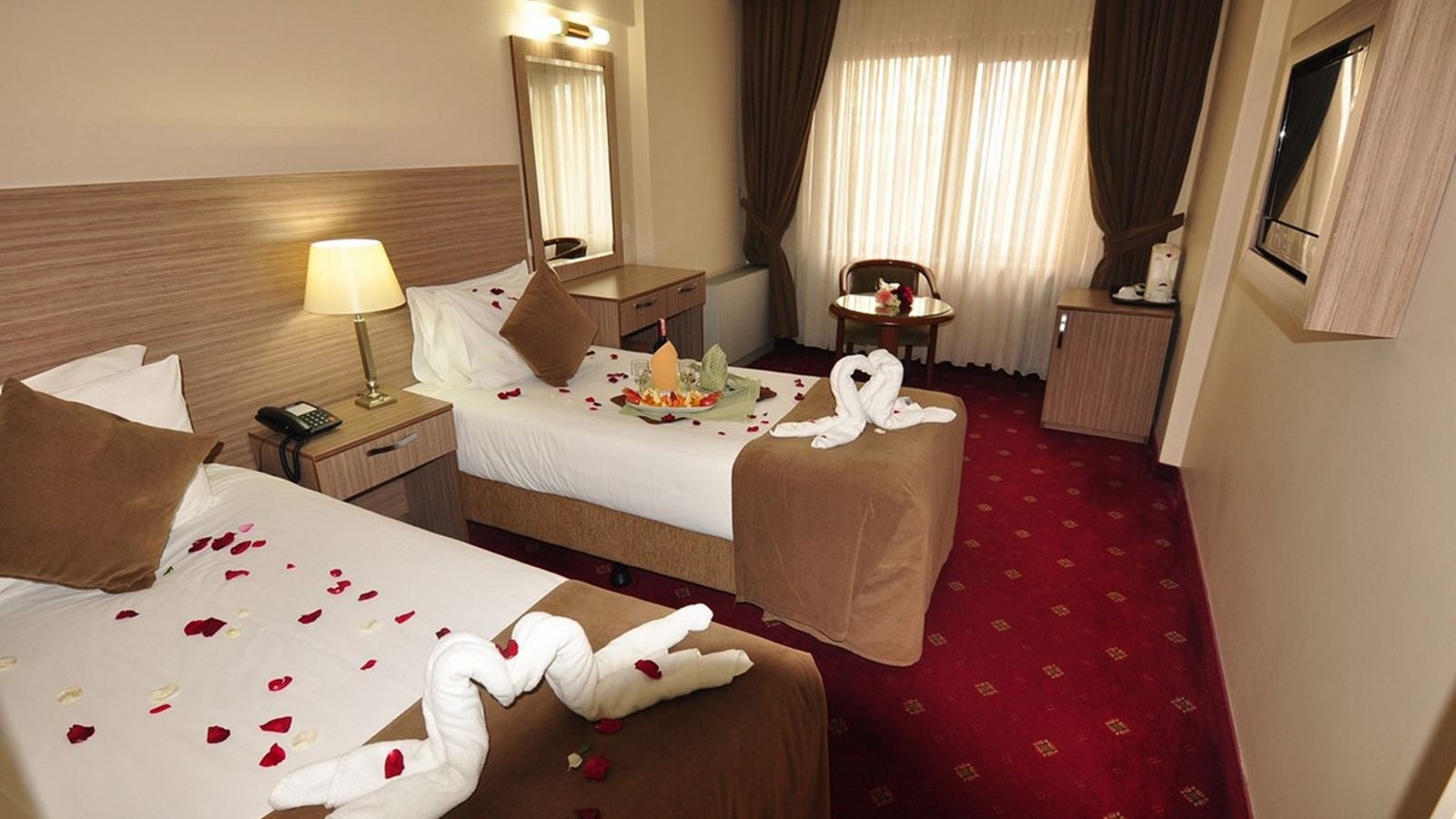 rooms-double-standard