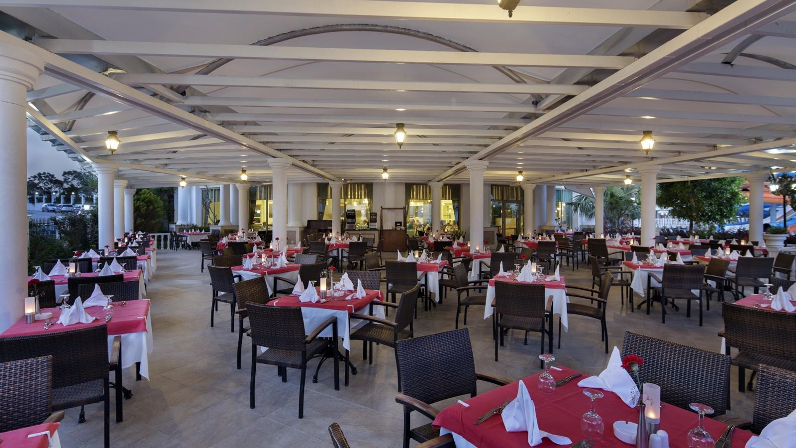 restaurants-main-restaurant