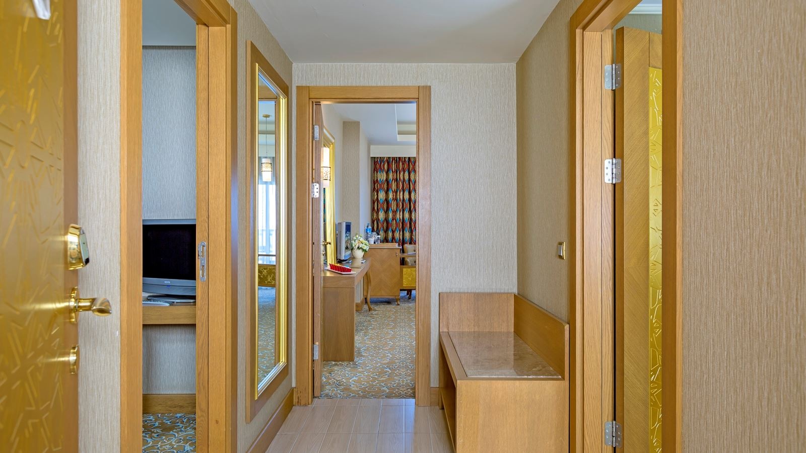 rooms-family-room