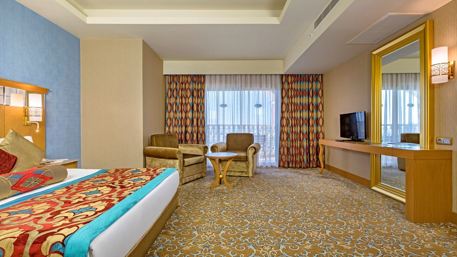 rooms-deluxe-suite