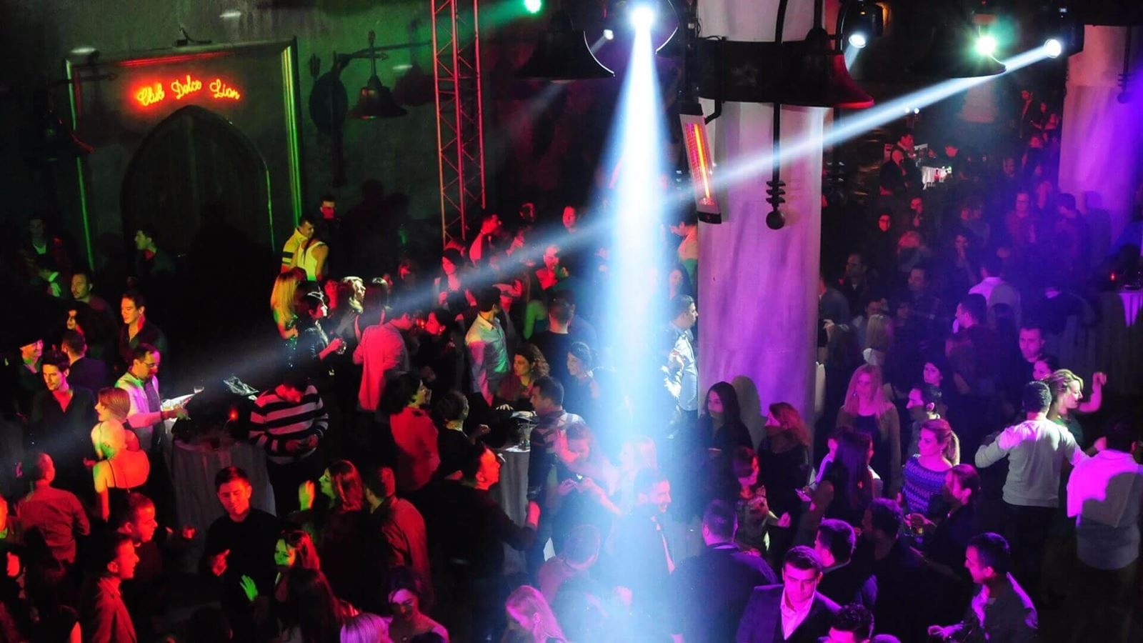 bars-dolce-lion-club