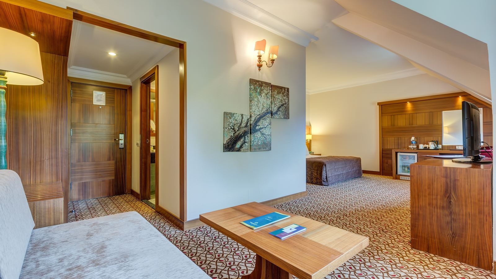 rooms-deluxe-oda-orman-tarafi