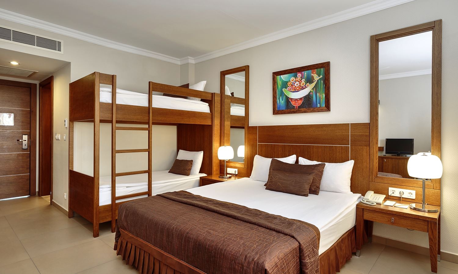 rooms-main-building-bunkbed-room-garden-view