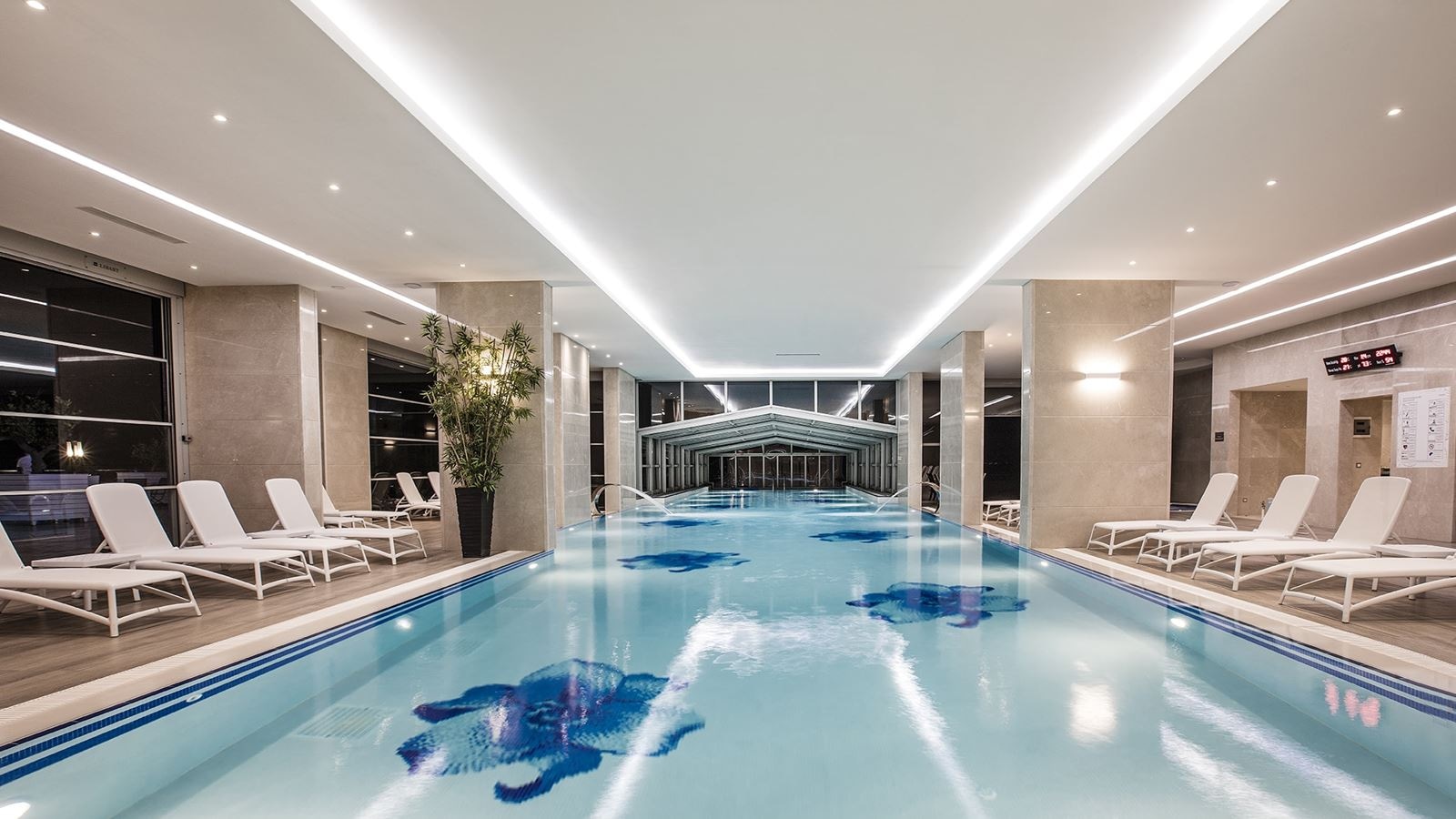 pools-indoor-pool