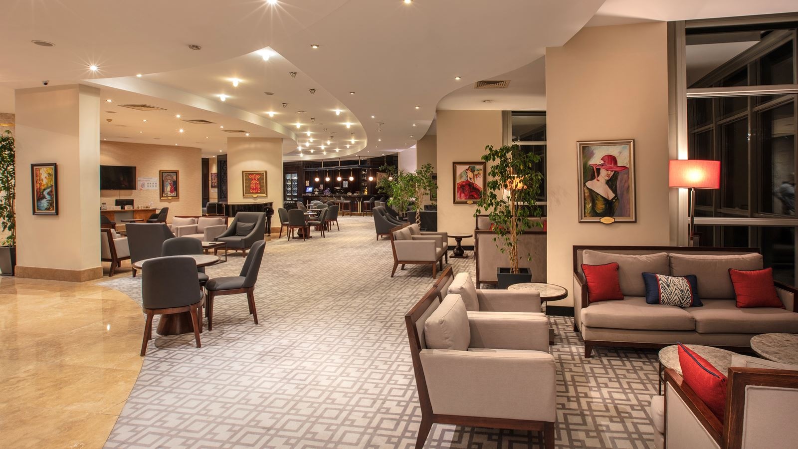 bars-blue-note-lobby-bar