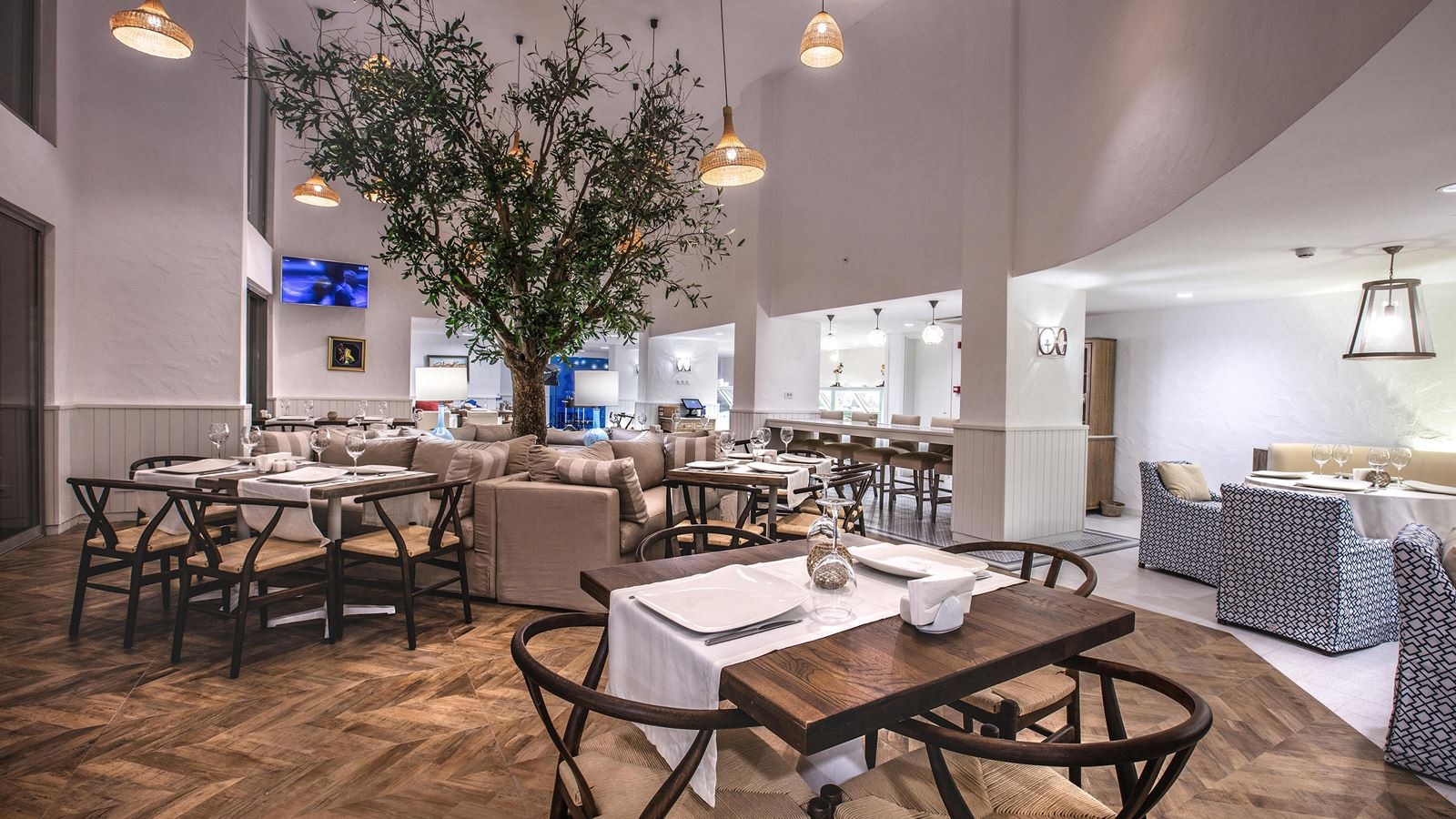 restaurants-charides-sea-food-restaurant