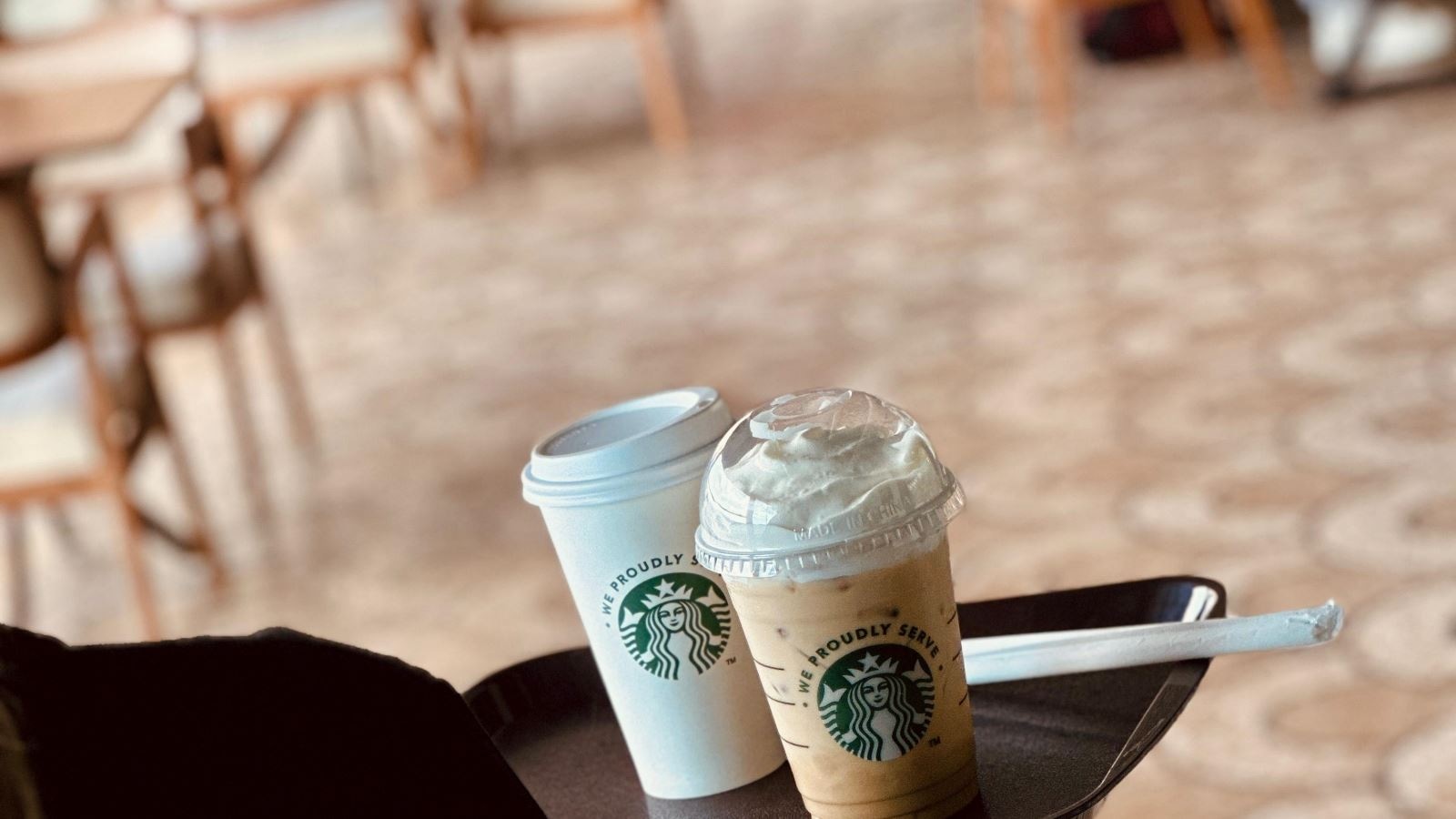 bars-starbucks-corner