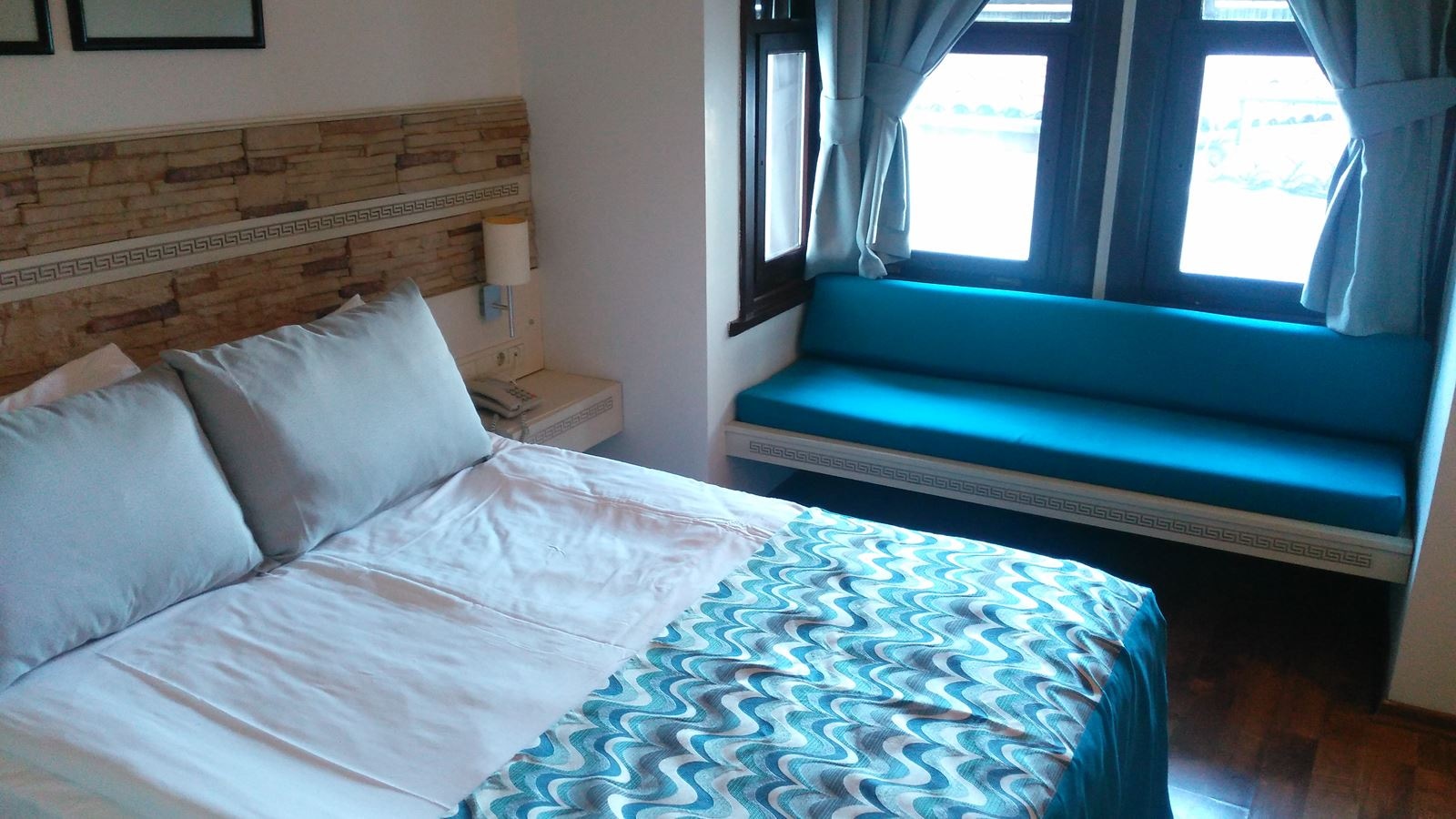 rooms-standard-room-without-balcony