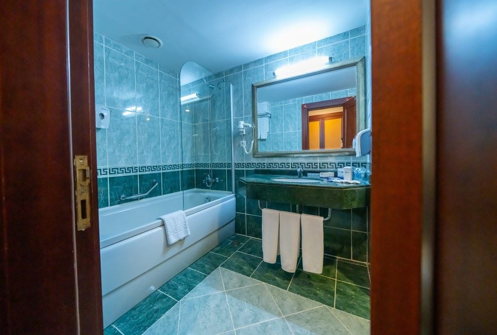 rooms-hotel-standard-room