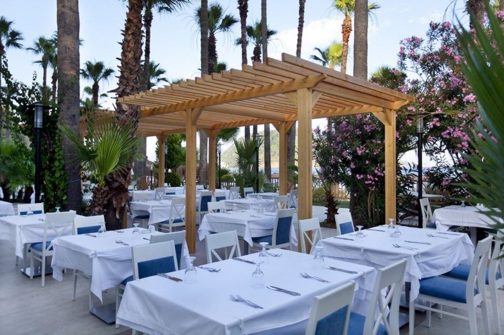 restaurants-sapphire-restourant