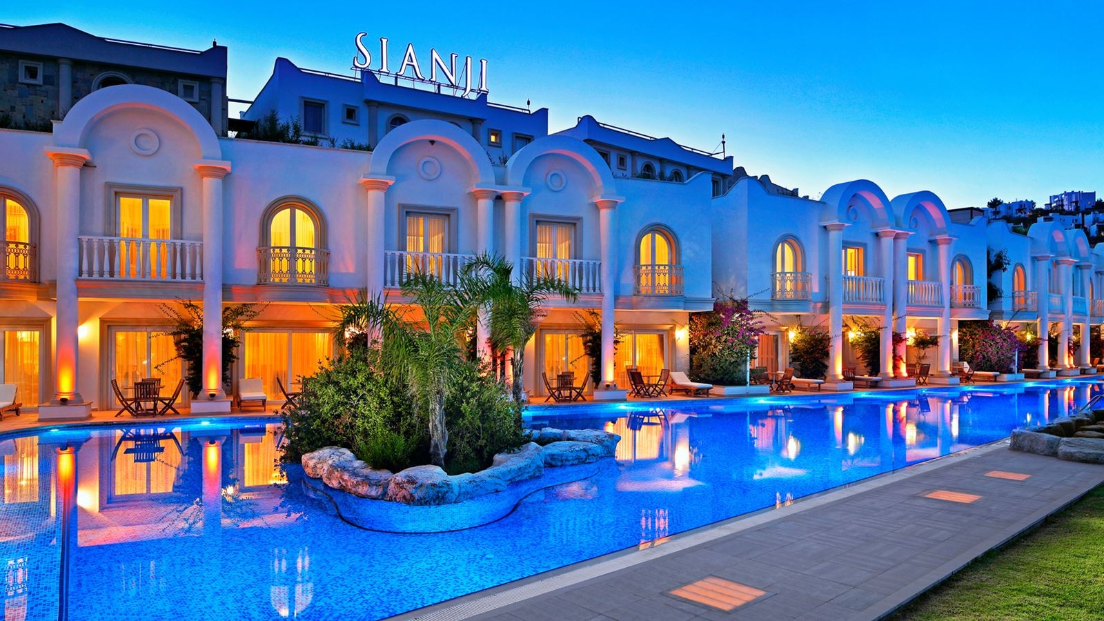 rooms-villa-swim-up-poolview