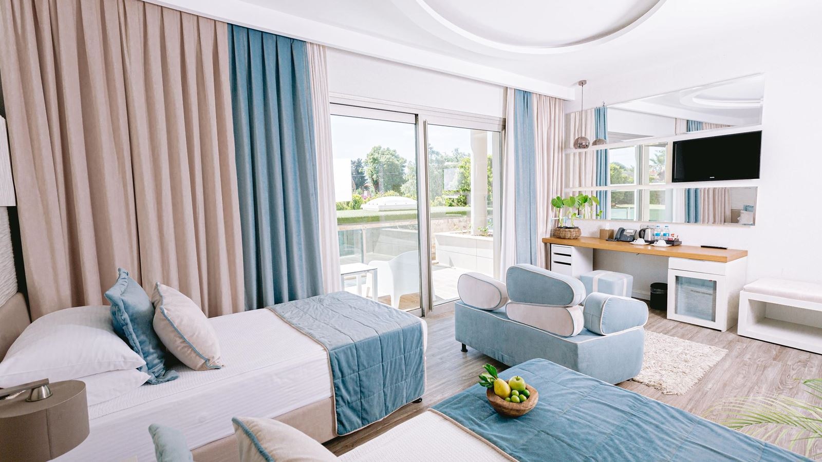 rooms-garden-superior-room