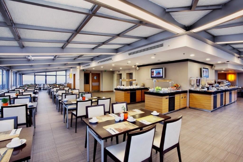 restaurants-terrace-loranje-restaurant