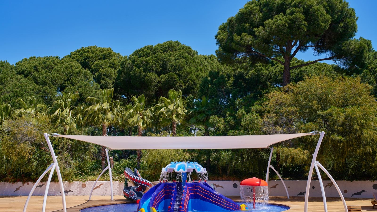 pools-outdoor-childrens-pool