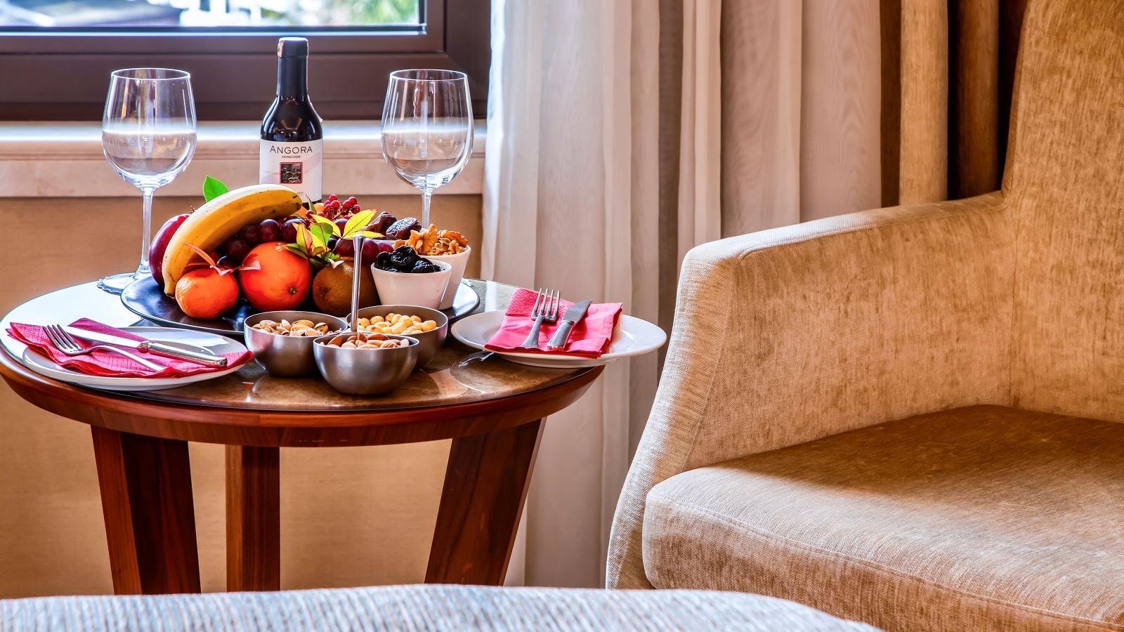 rooms-executive-suit