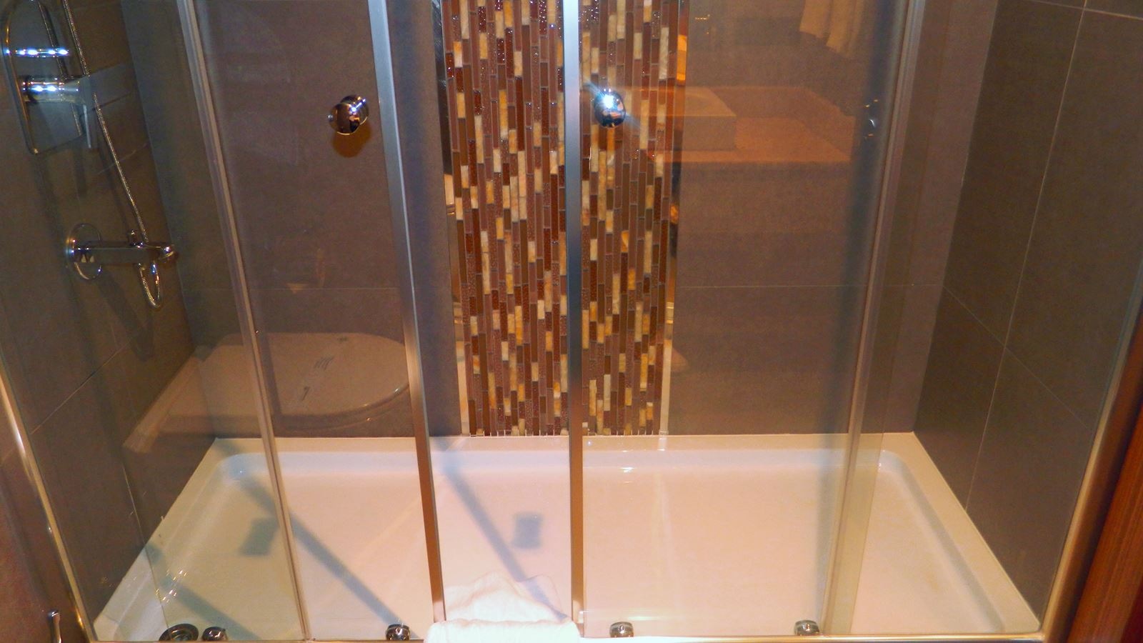 rooms-executive-twin-oda