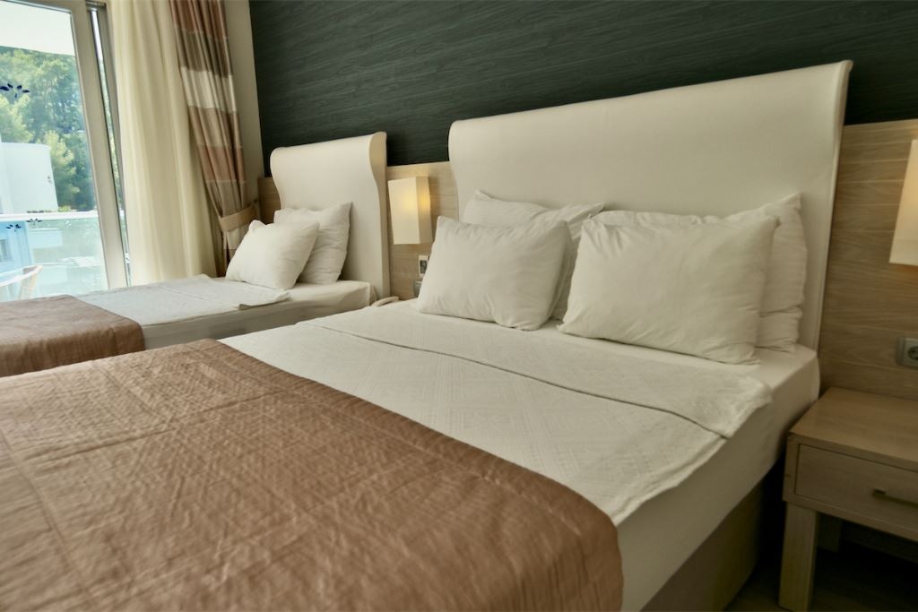 rooms-standart-landview-room