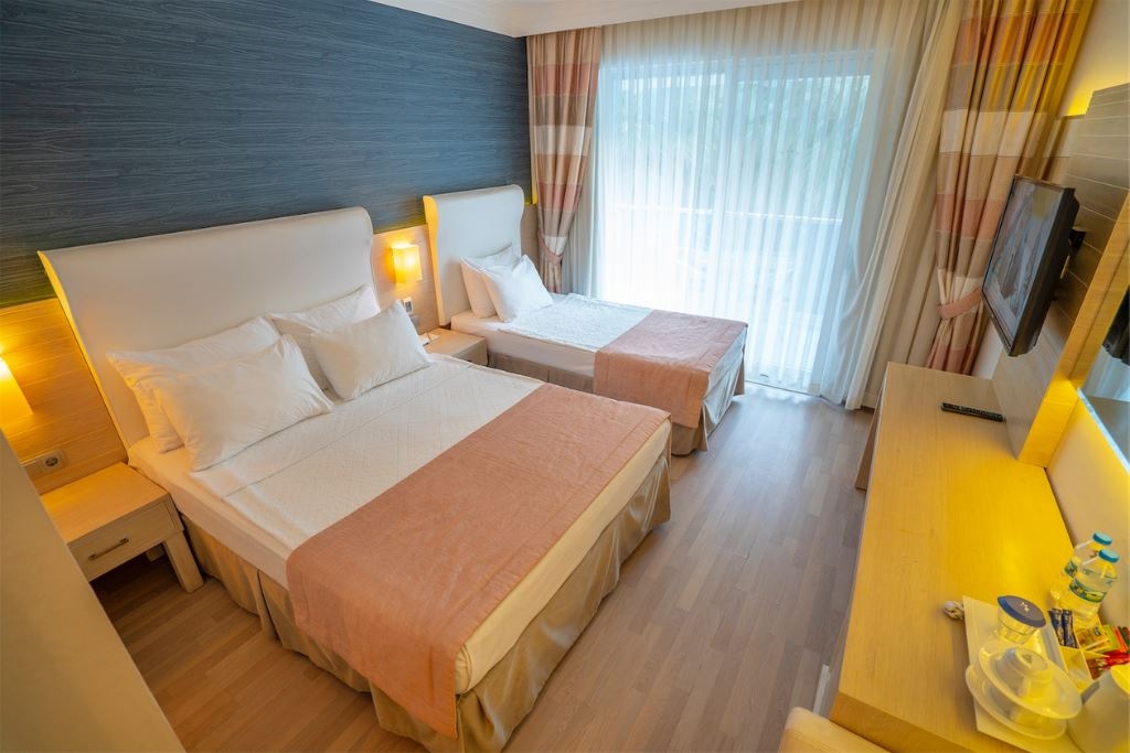 rooms-standart-side-seaview-room