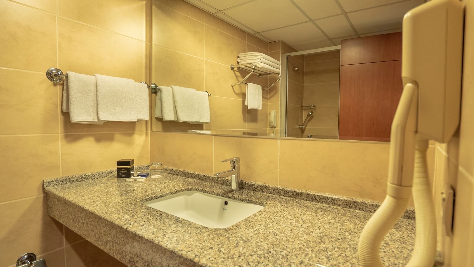 rooms-standart-side-seaview-room