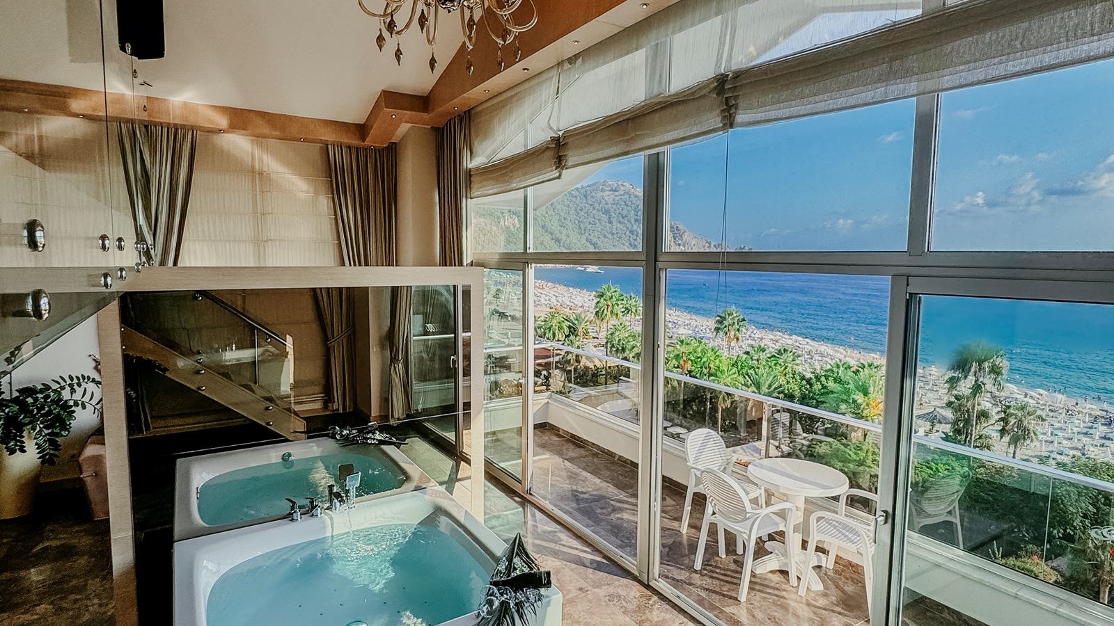 rooms-xn-deluxe-loft