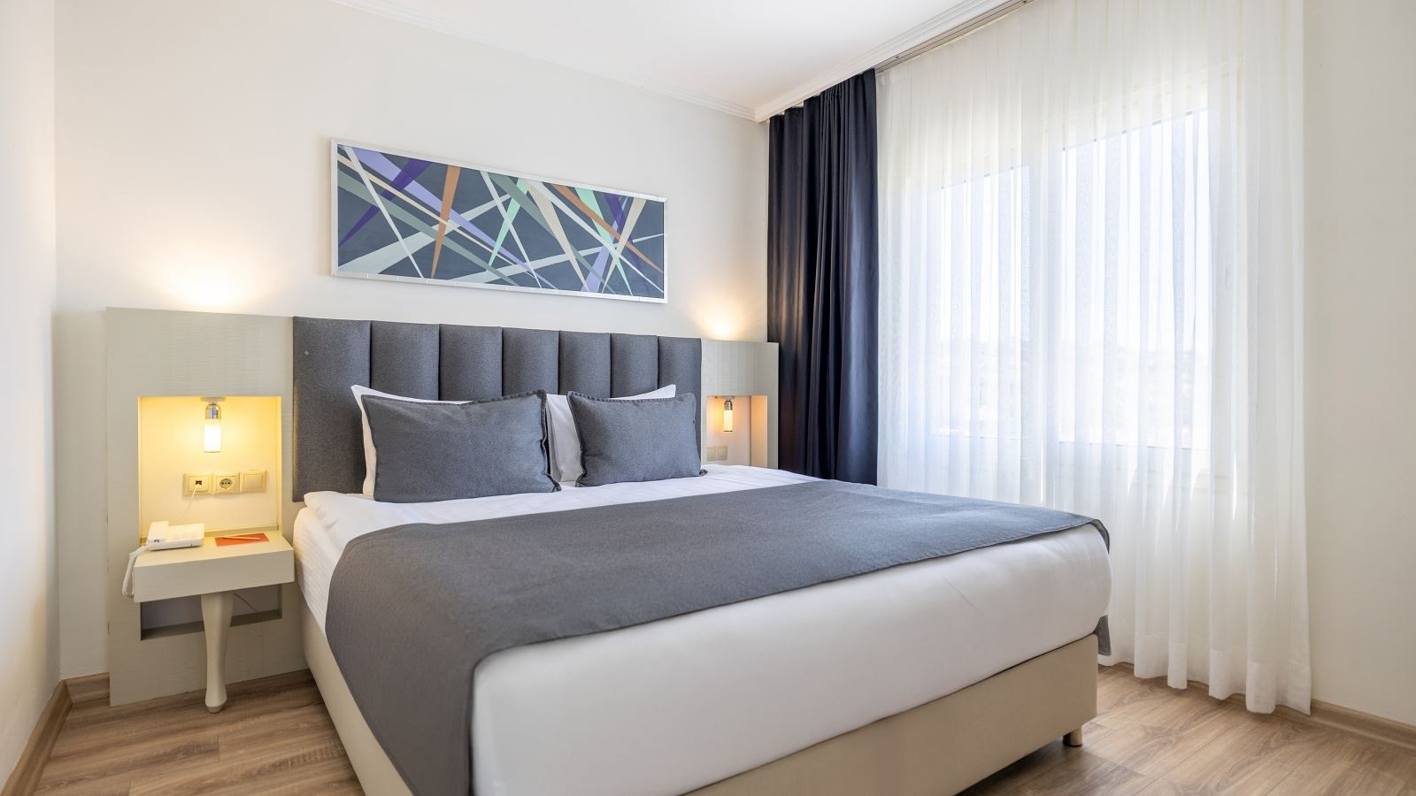 rooms-grand-suite-marina