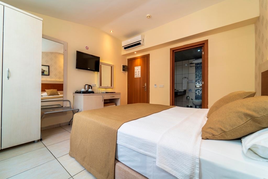 rooms-superior-standard-room