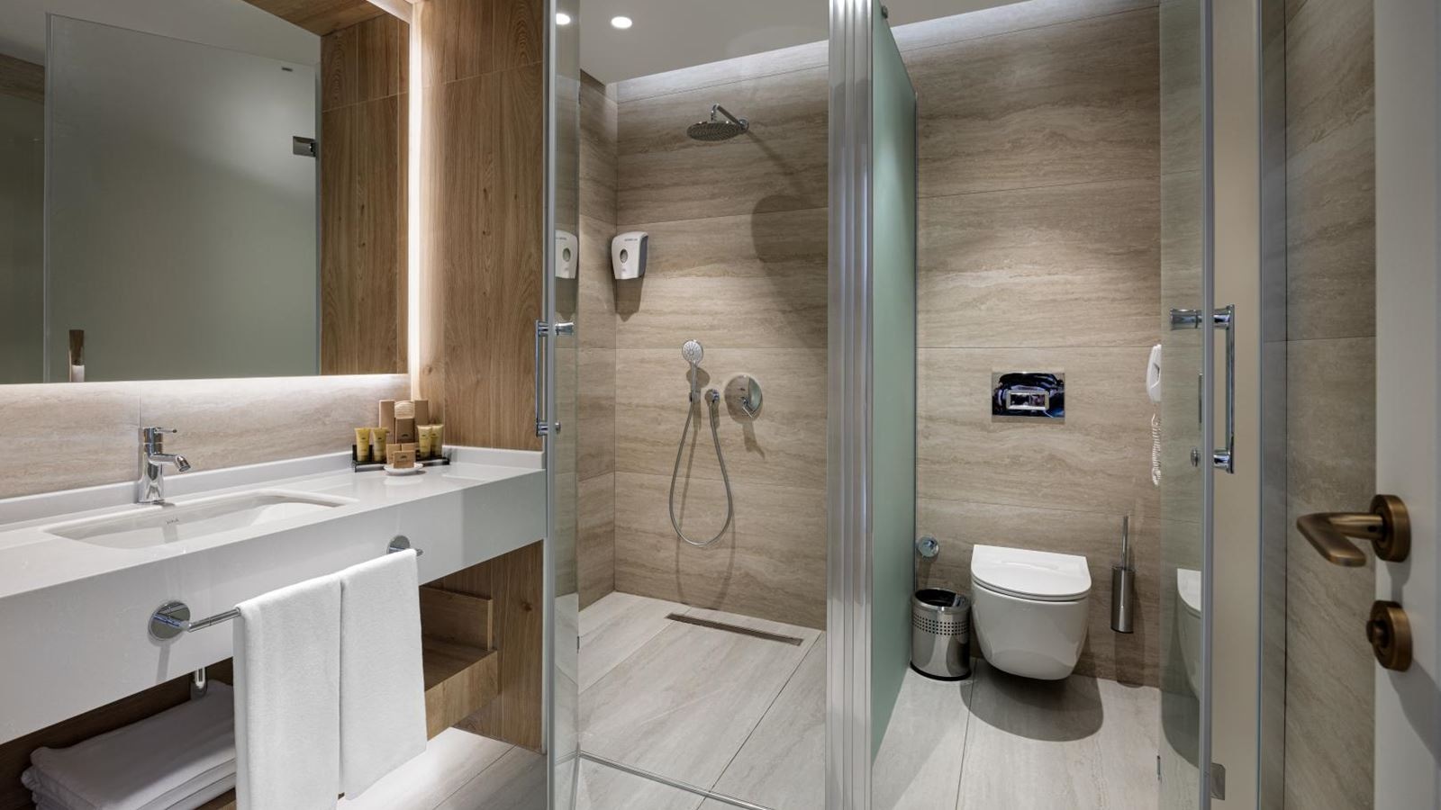 rooms-hotel-family-room