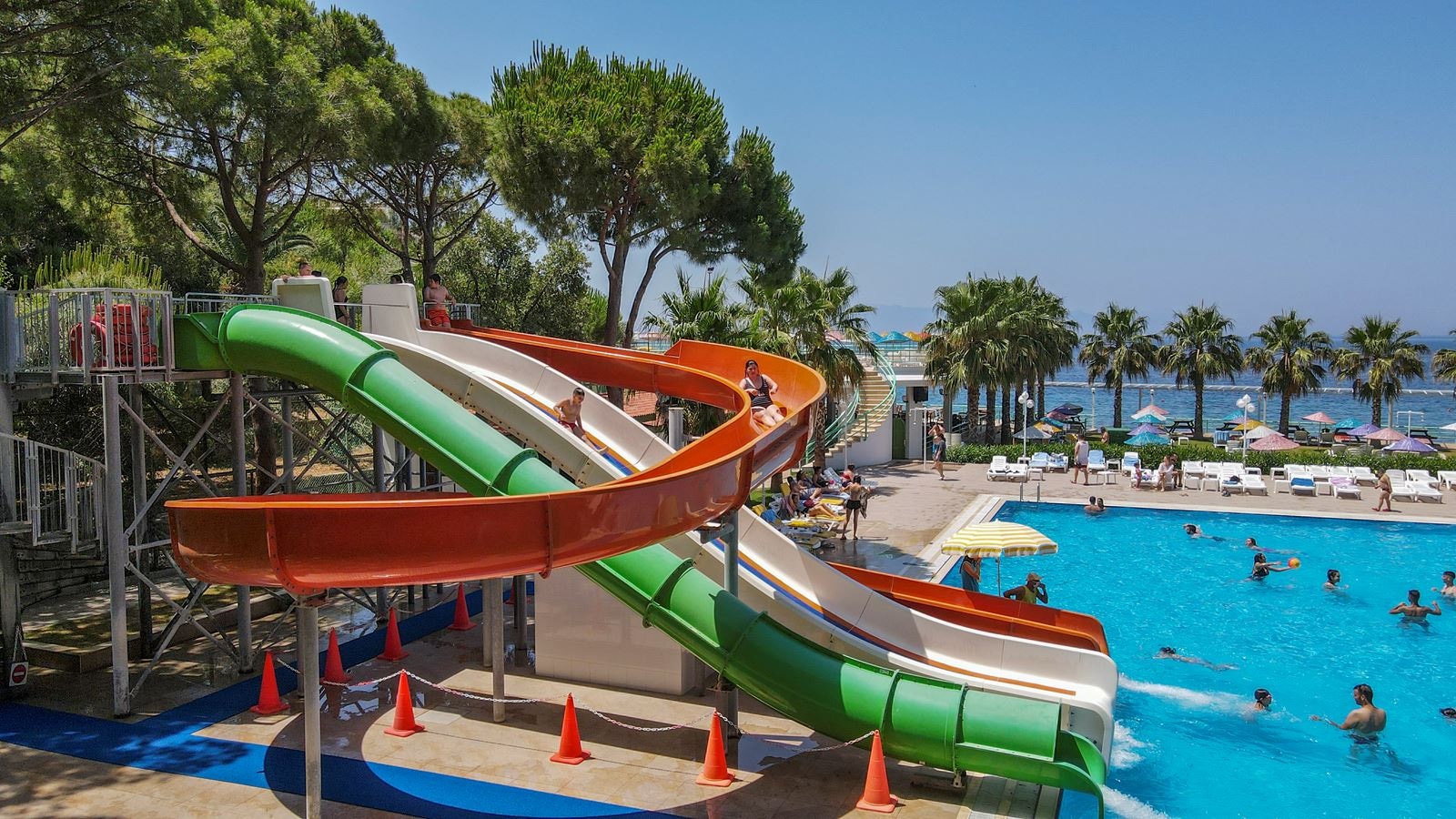 water-park-water-park