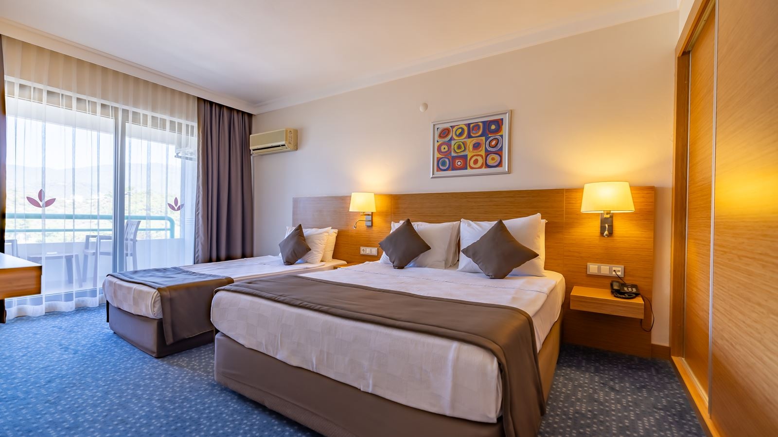 rooms-side-seaview-room