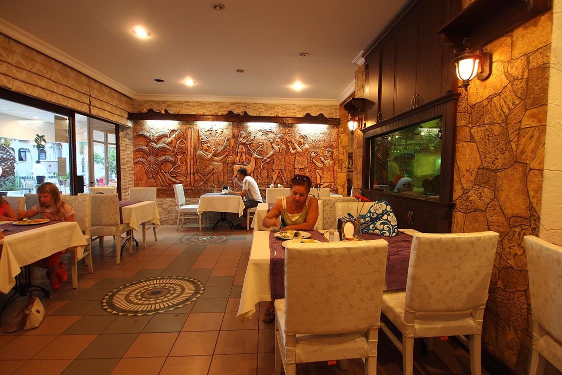 restaurants-main-restaurant