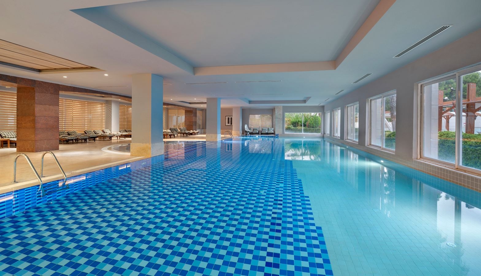 pools-indoor-pool