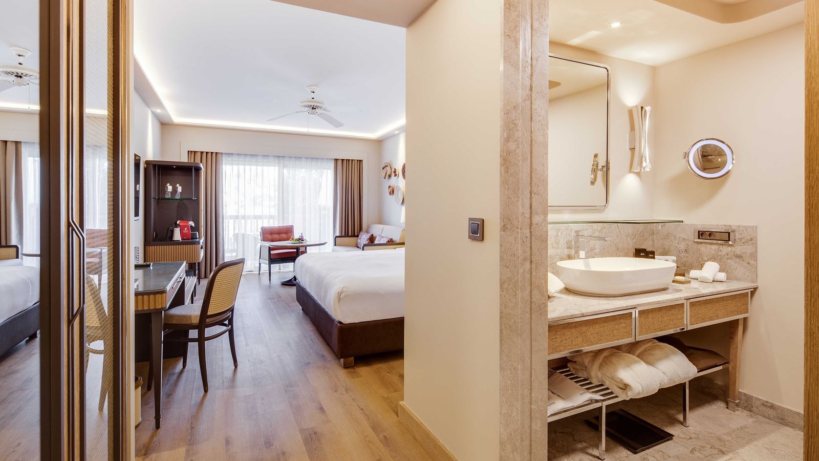 rooms-deluxe-garden-view-room