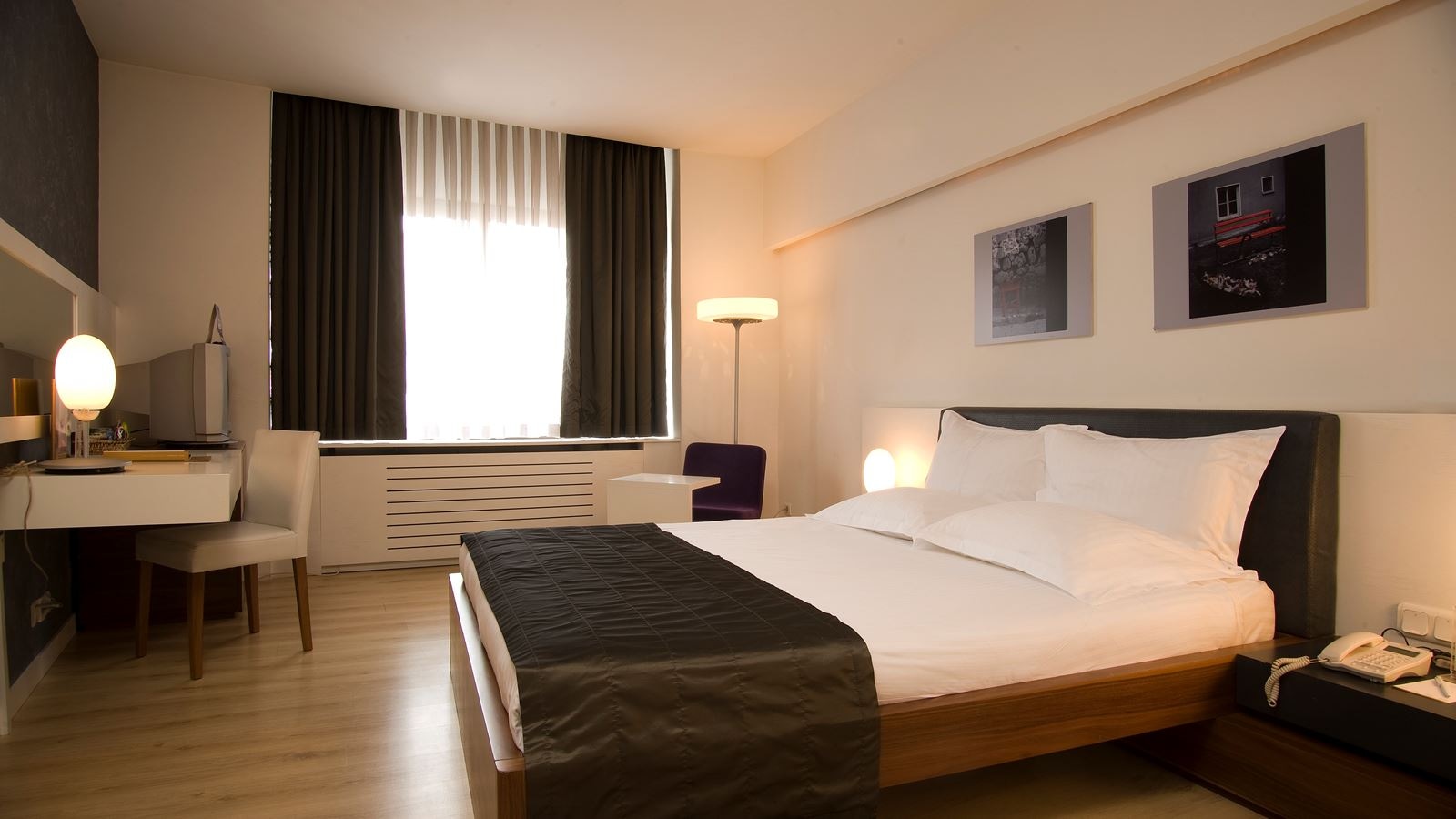 rooms-double-superior-with-double-bed