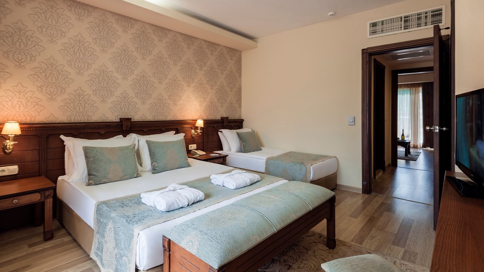 rooms-select-villa-junior-suite